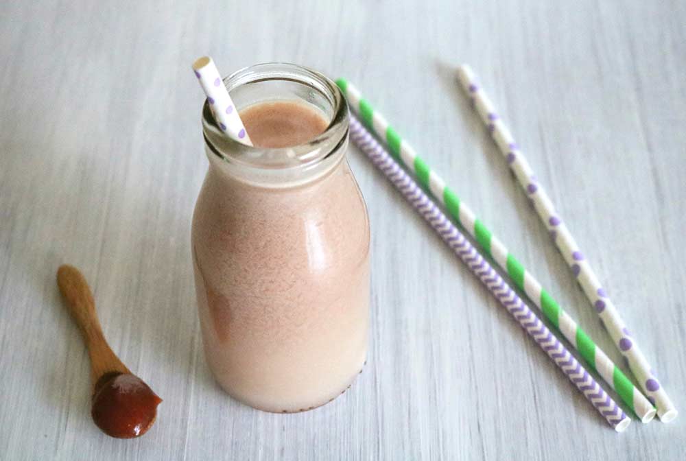 Petits déjeuners sucrés à la crème d&rsquo;amandes et aux dattes