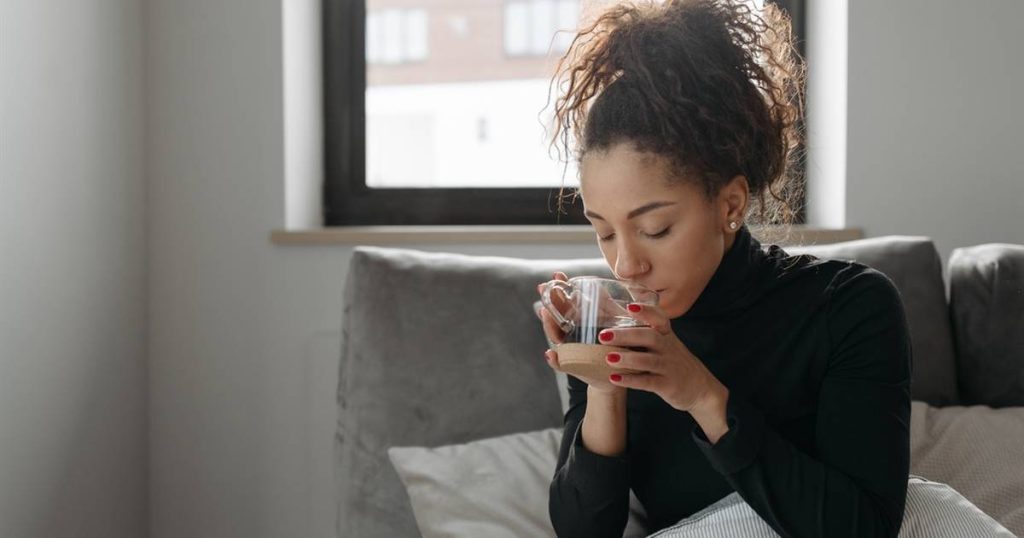 4 infusions bonnes pour l'estomac (et un jus)