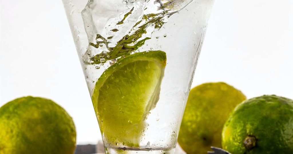 Boissons d'été à effet détox