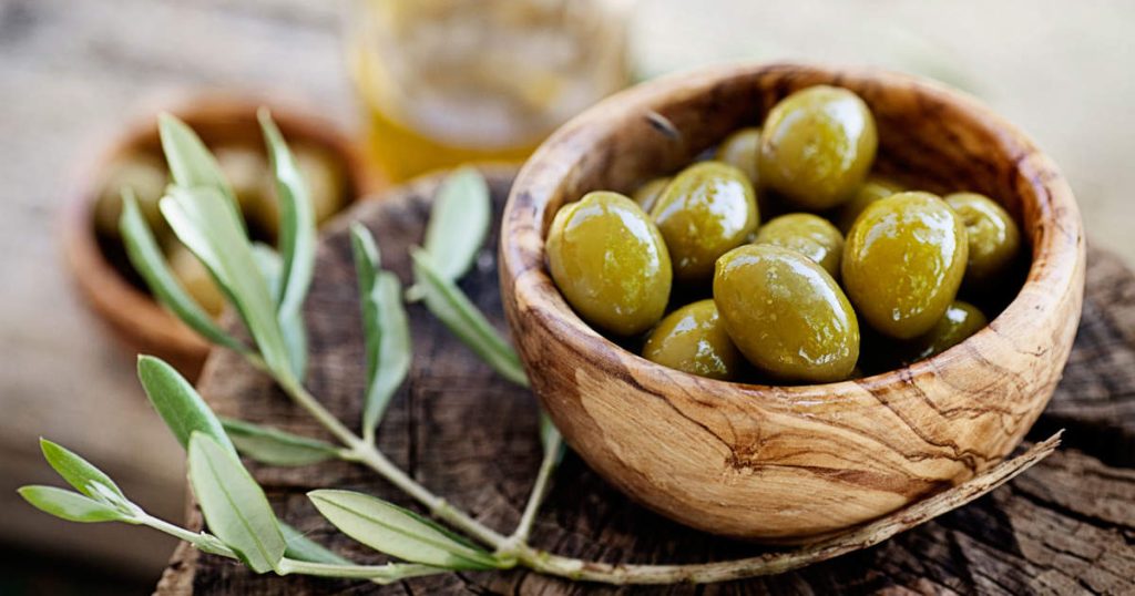 Comment assaisonner les olives étape par étape