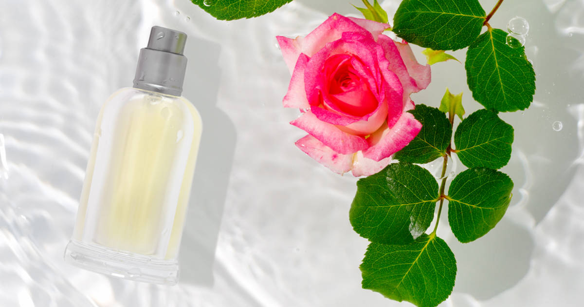 Comment fabriquer sa propre lotion de soin biphasique aux plantes médicinales