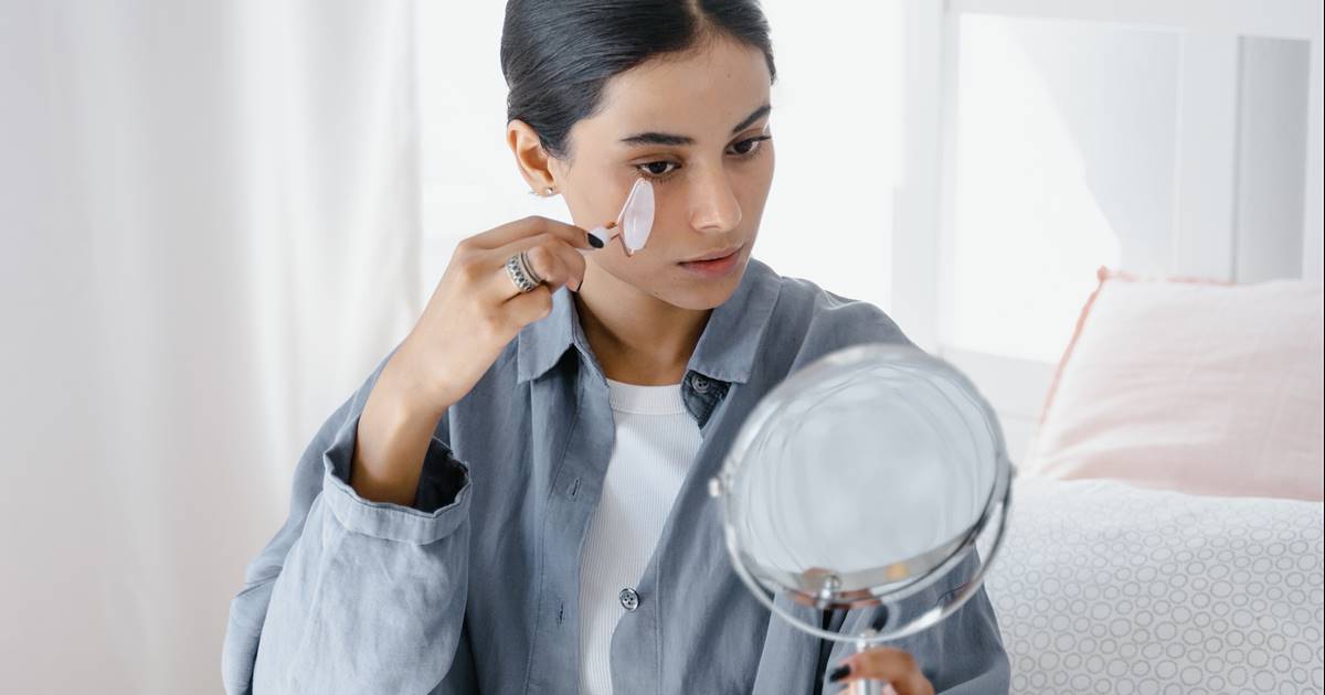 Comment profiter du masseur facial le plus simple : le rouleau facial ou rouleau de jade
