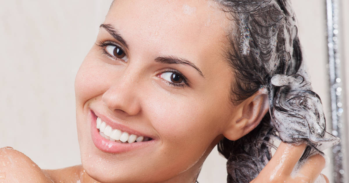 Shampoings et masques pour cheveux secs : choisissez des produits qui hydratent et réparent sans produits chimiques toxiques