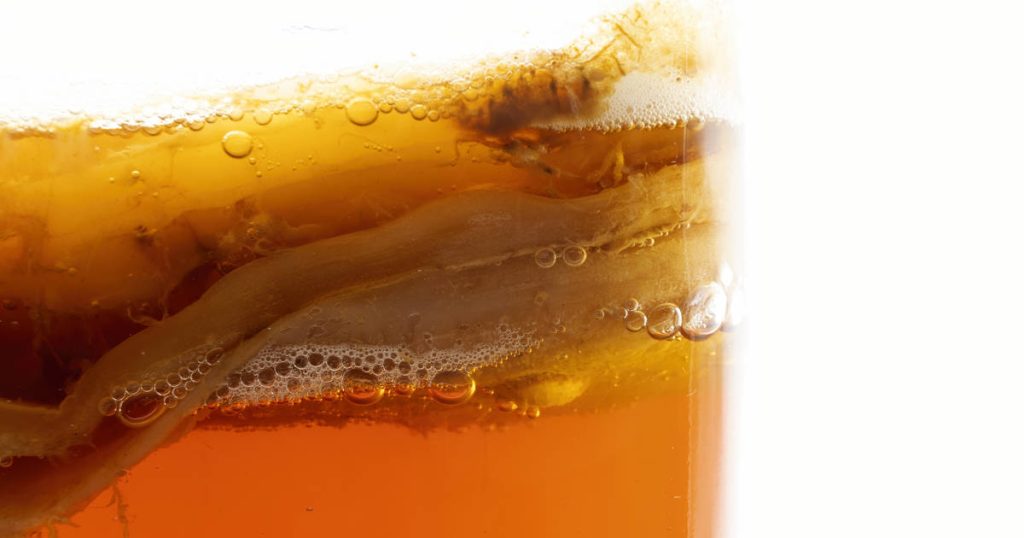 L'astuce du kombucha pour contrôler les pics de glycémie